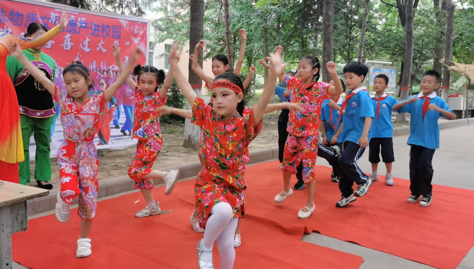 微信图片_20240603182632.png 微信图片_20240603182632.png